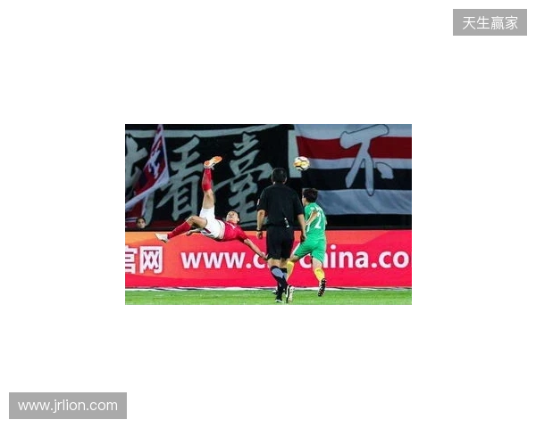 凌空落叶斩！热议杜月徵世界波：比帕瓦尔那球还漂亮！杜德里格斯